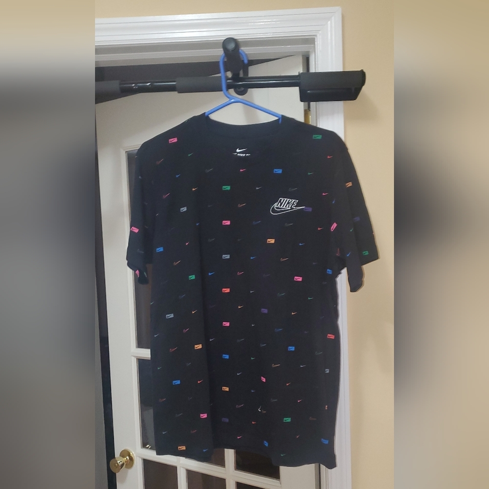 Nike Tee T-Shirt